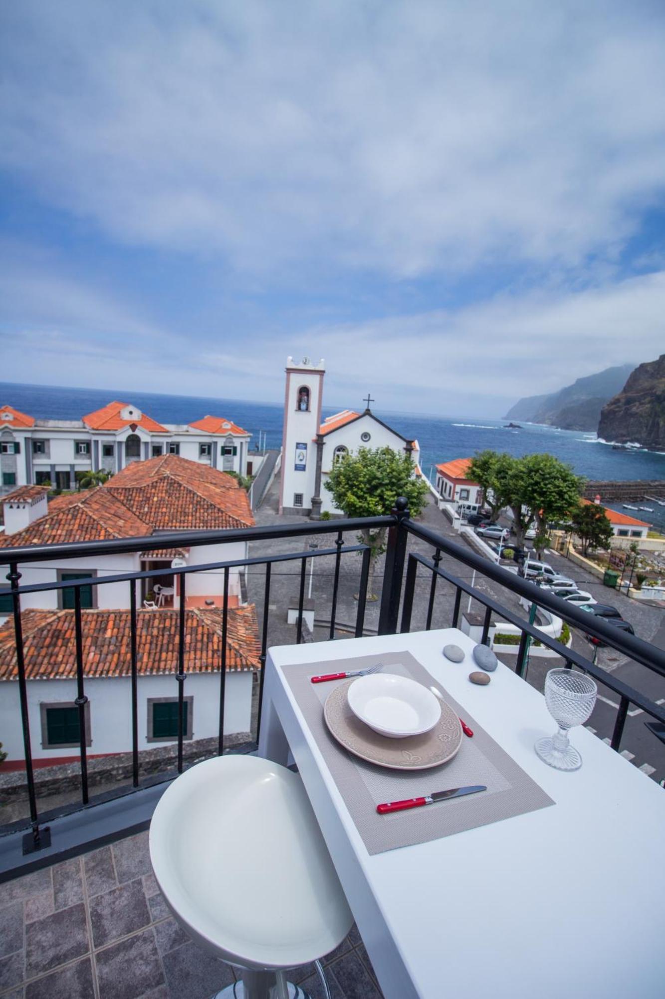 Oliveira'S Apartments - Madeira Island Ponta Delgada  Dış mekan fotoğraf